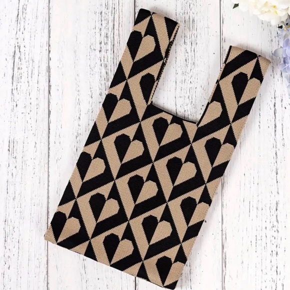 Boho Chic Knitted Wristlet Handbag For Women, Stylish Mini Foldable Tote - Picture 3 of 6